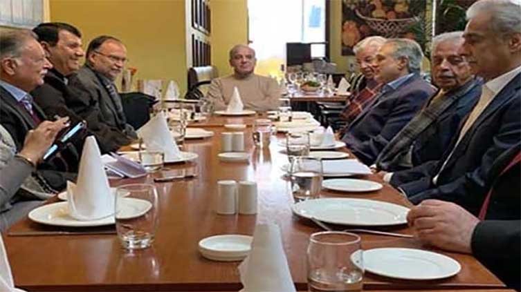 PML-N bigwigs to join heads on negotiations with PTI 