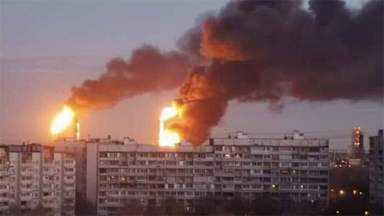 Image shows fire at Moscow oil refinery, predates Russia's war in Ukraine